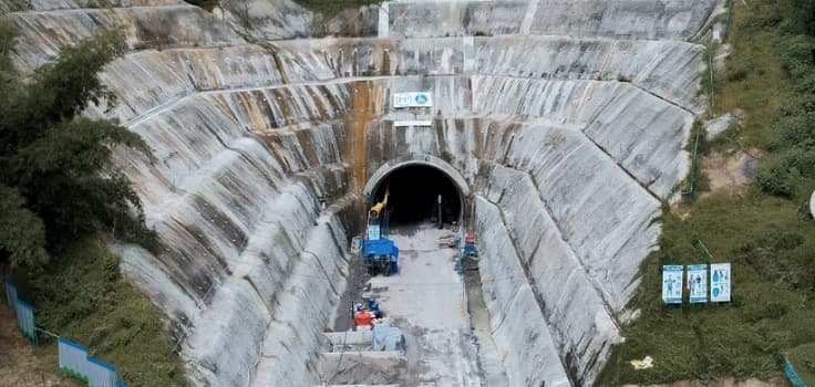 Pekerjaan Perencanaan DED Penanganan Lereng Sisi Inlet dan Outlet pada proyek Pembangunan Terowongan/ Tunnel Jl. Sultan Alimuddin-Kakap Kota Samarinda